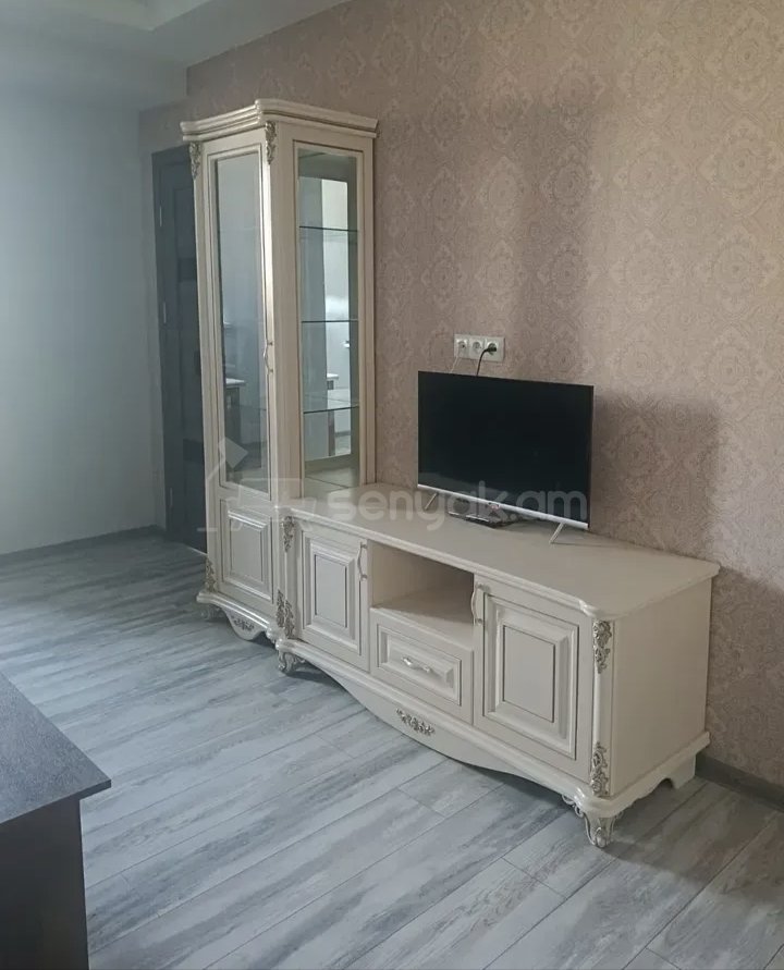 3 Սենյականոց Բնակարան, 74քմ, 5/9 հարկ, Կապիտալ Վերանորոգված, Կահավորված, Արևկող