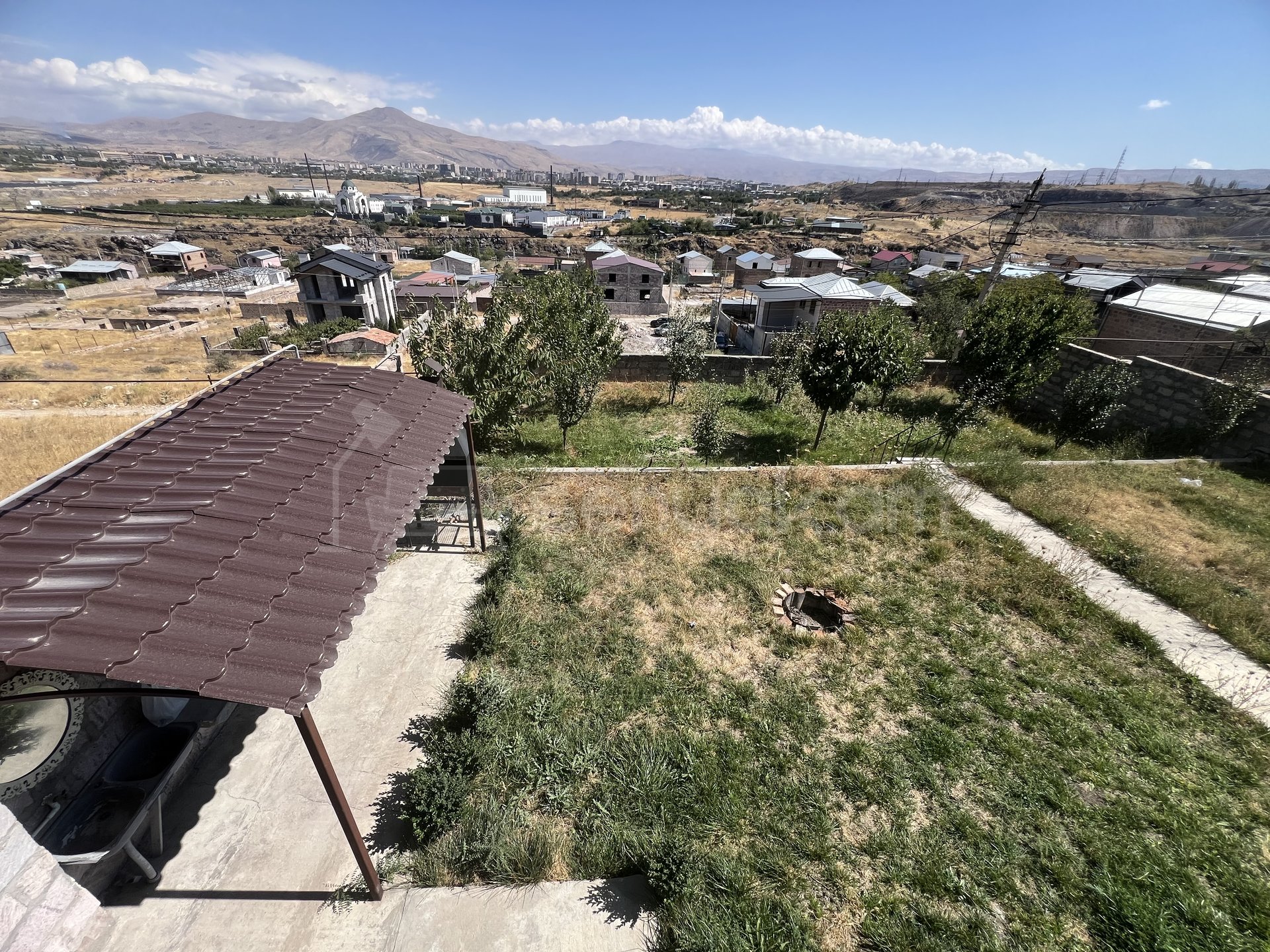 3 Սենյականոց Շքեղ Առանձնատուն, 233քմ, Լողավազանով, Ավտոտնակով