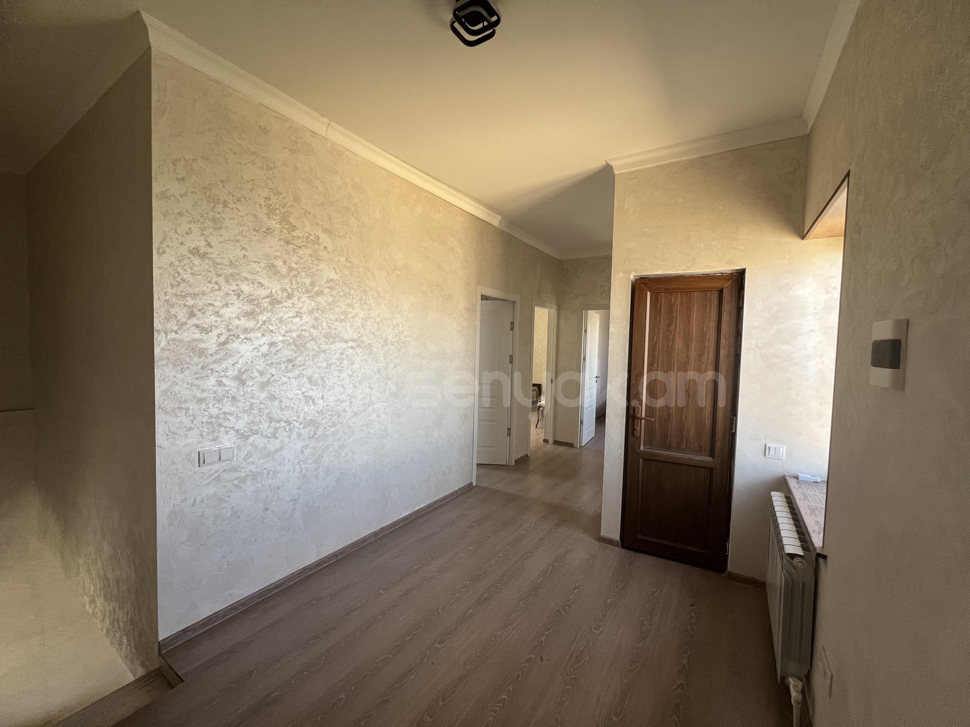 3 Սենյականոց Շքեղ Առանձնատուն, 233քմ, Լողավազանով, Ավտոտնակով