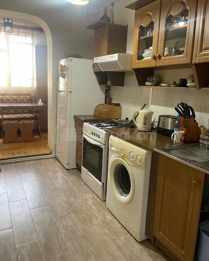 4 Սենյականոց Բնակարան, 96քմ, 5/9 հարկ, Կապիտալ Վերանորոգված