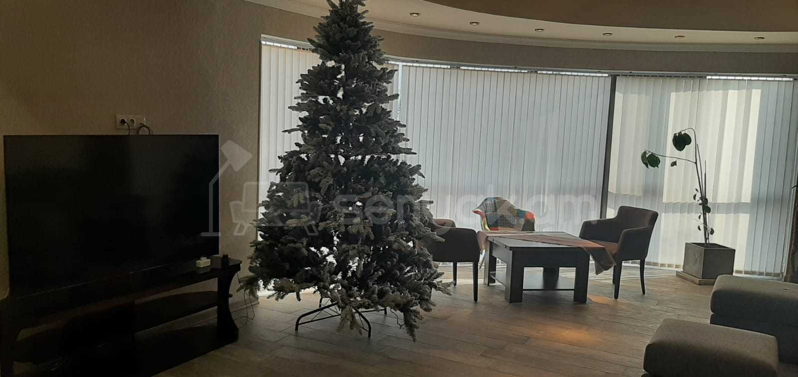 4 Սենյականոց Շքեղ Առանձնատուն, 200քմ, Լողավազանով