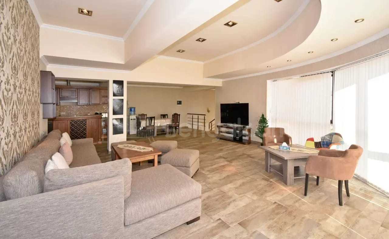 4 Սենյականոց Շքեղ Առանձնատուն, 200քմ, Լողավազանով