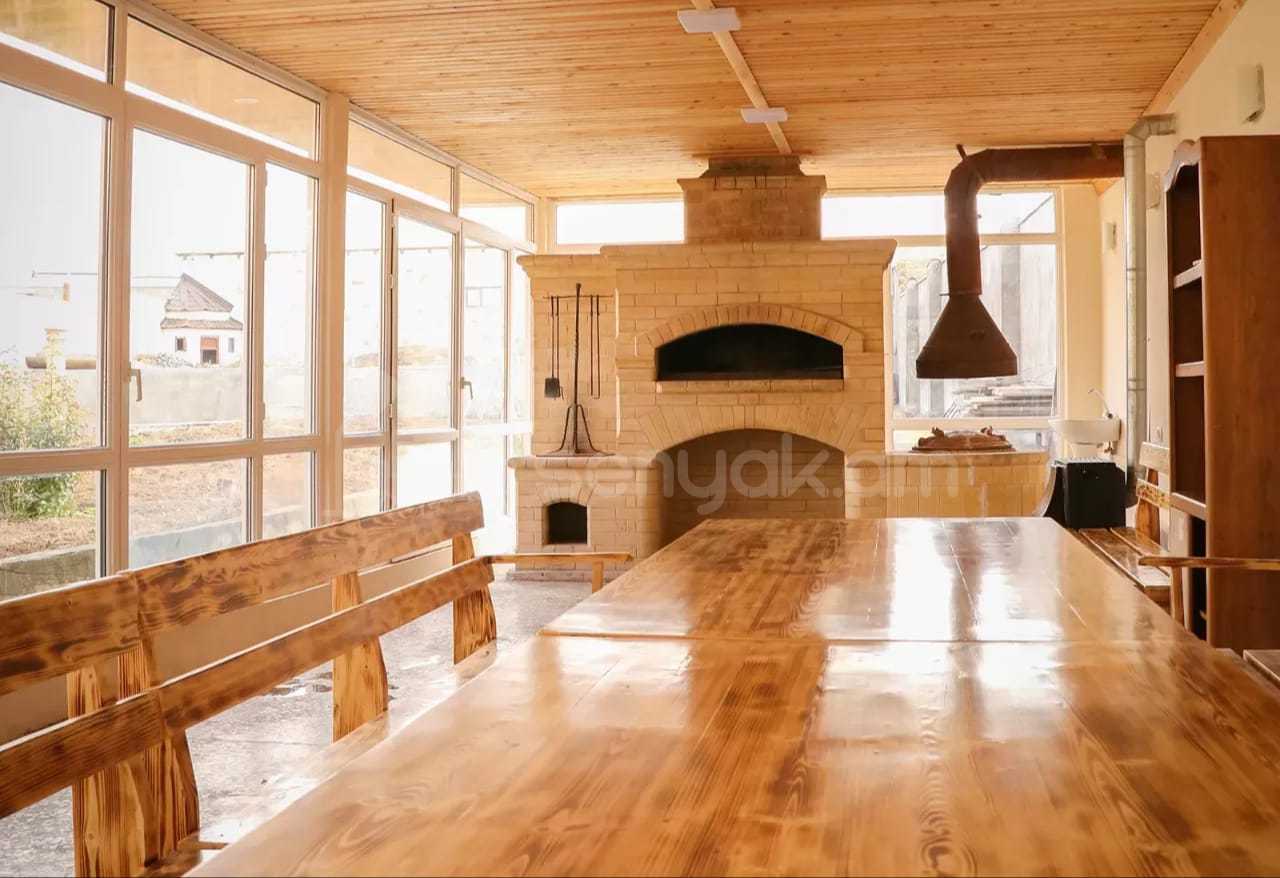 7 Սենյականոց Շքեղ Առանձնատուն, 300քմ, Լողավազանով