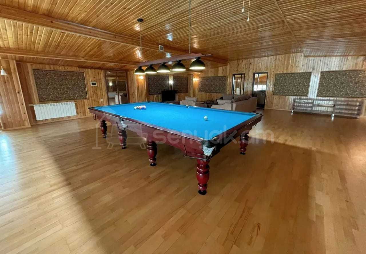 7 Սենյականոց Շքեղ Առանձնատուն, 300քմ, Լողավազանով