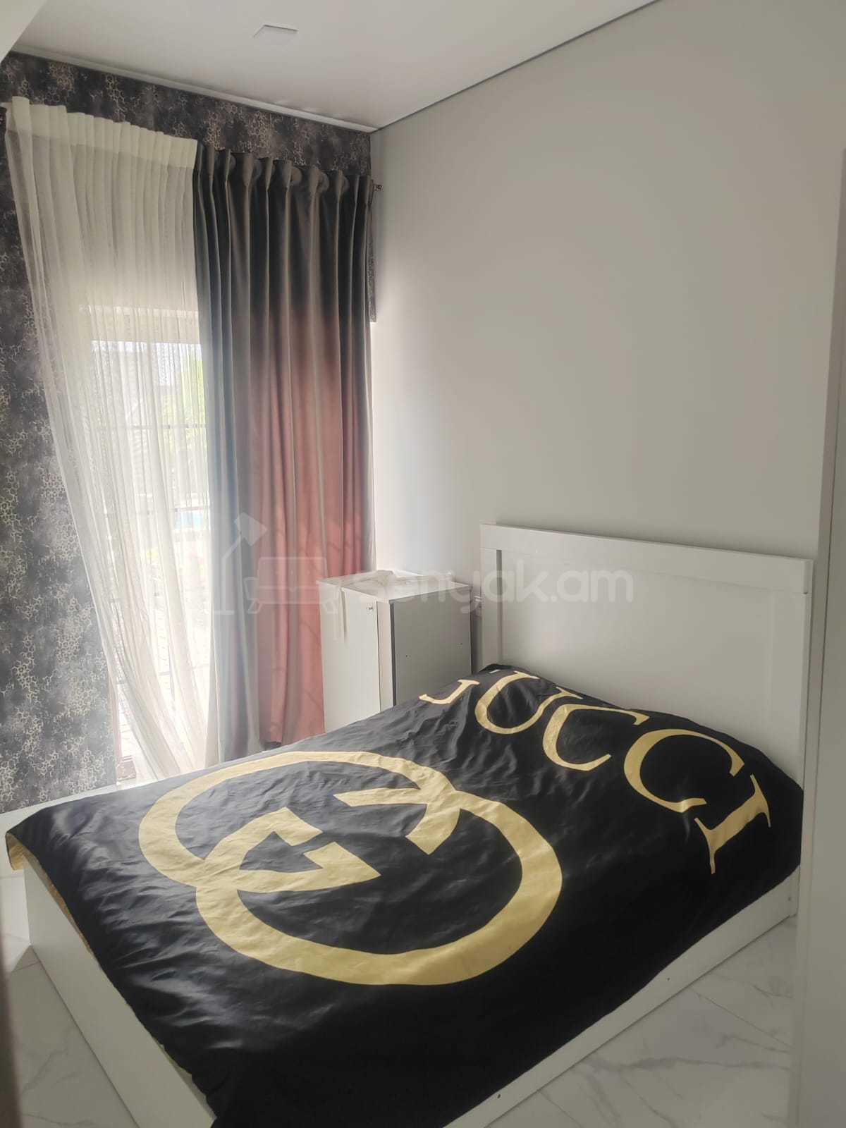 4 Սենյականոց Շքեղ Առանձնատուն, 200քմ, Լողավազանով