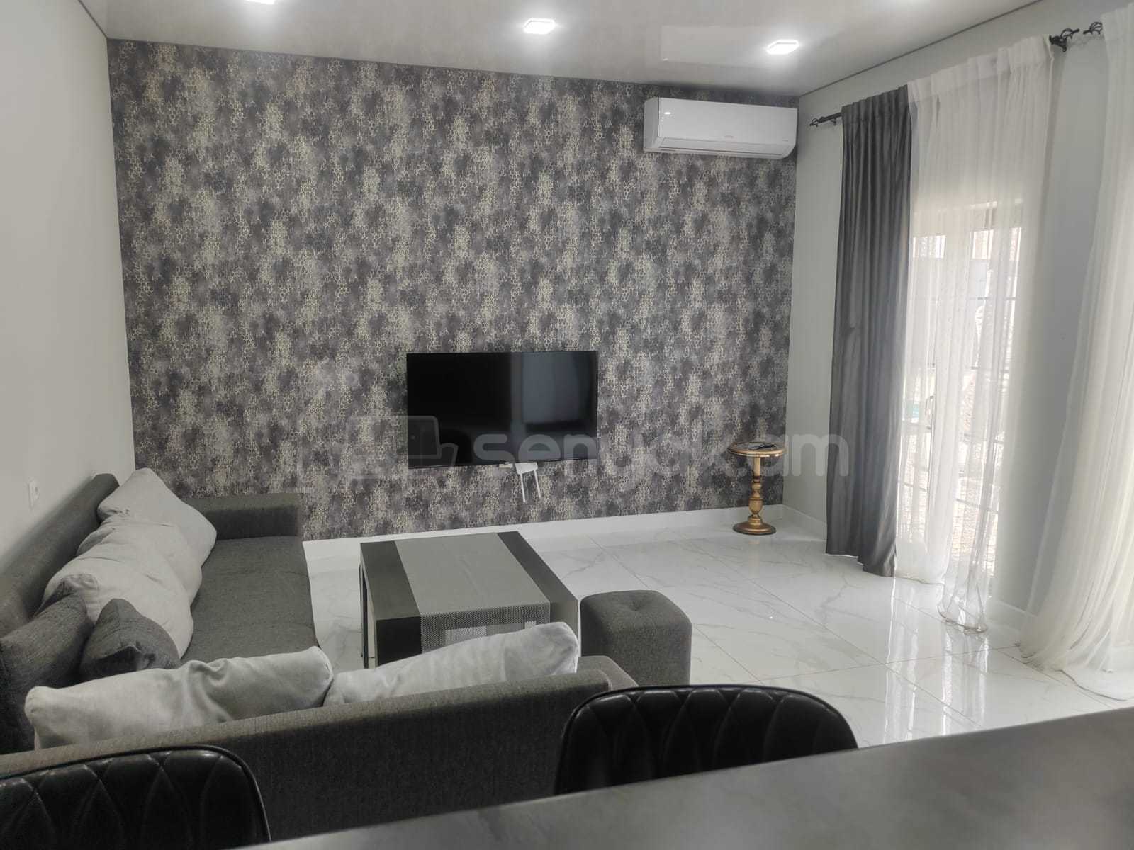 4 Սենյականոց Շքեղ Առանձնատուն, 200քմ, Լողավազանով