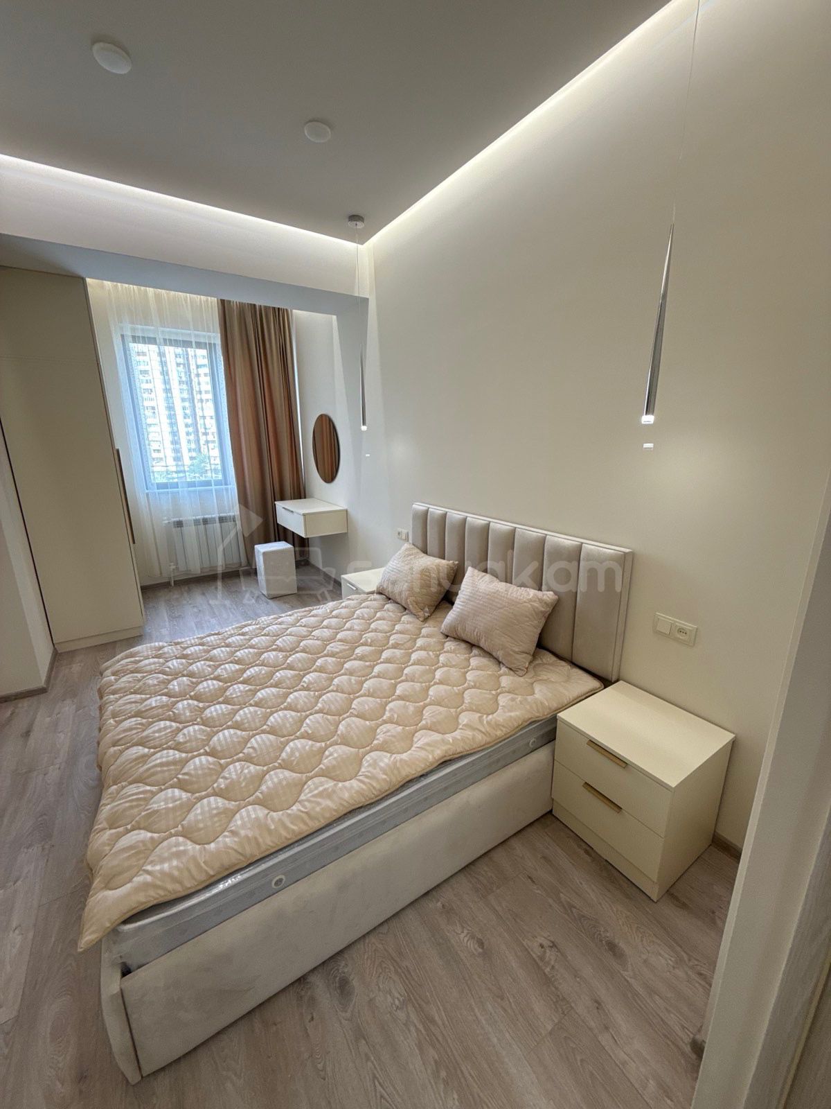 2 Սենյականոց Բնակարան Նորակառույցում, 60քմ, 9/16 հարկ, Դիզայներական Վերանորոգված, Կահավորված, Արևկող