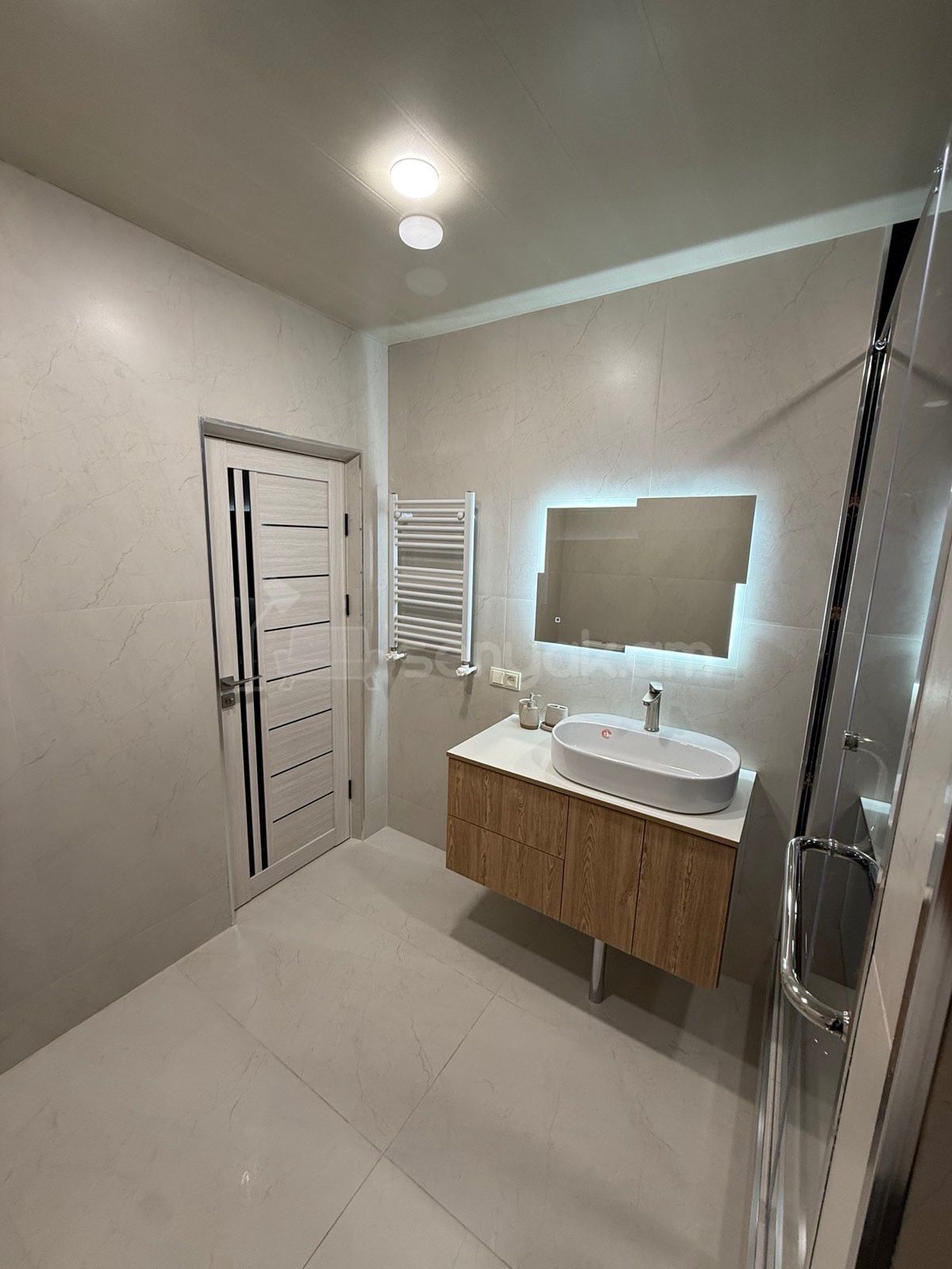 2 Սենյականոց Բնակարան Նորակառույցում, 60քմ, 9/16 հարկ, Դիզայներական Վերանորոգված, Կահավորված, Արևկող