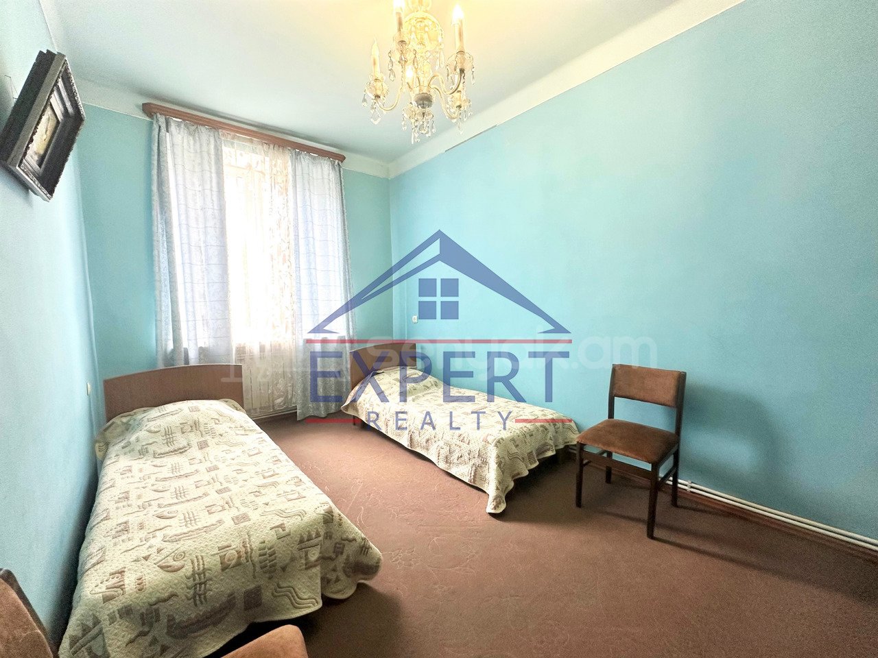 3 Սենյականոց Բնակարան Քարե Շենքում, 100քմ, 3/5 հարկ, Նորմալ Վիճակում, Կահավորված, Արևկող