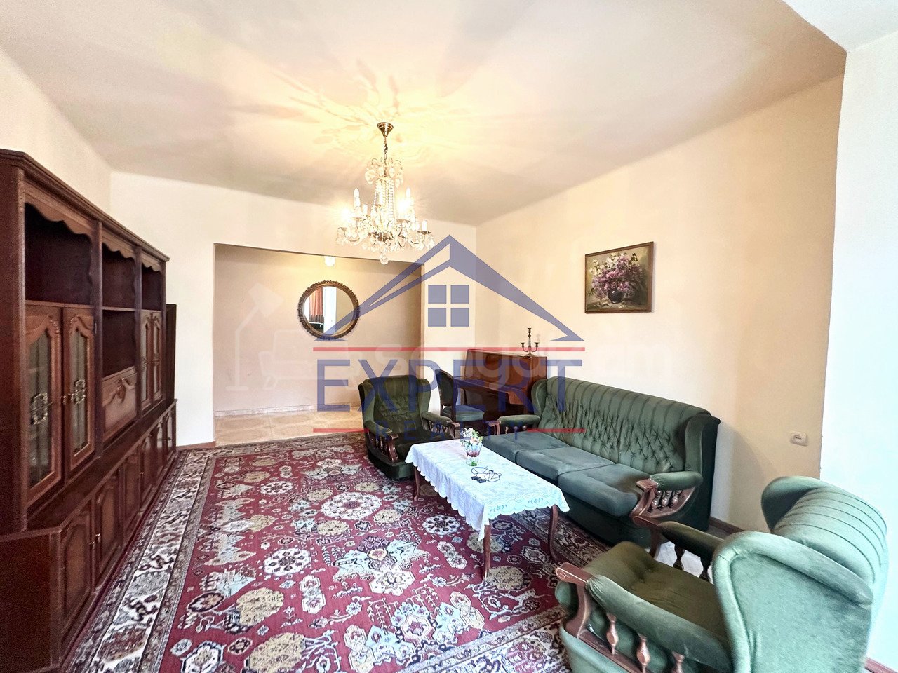 3 Սենյականոց Բնակարան Քարե Շենքում, 100քմ, 3/5 հարկ, Նորմալ Վիճակում, Կահավորված, Արևկող