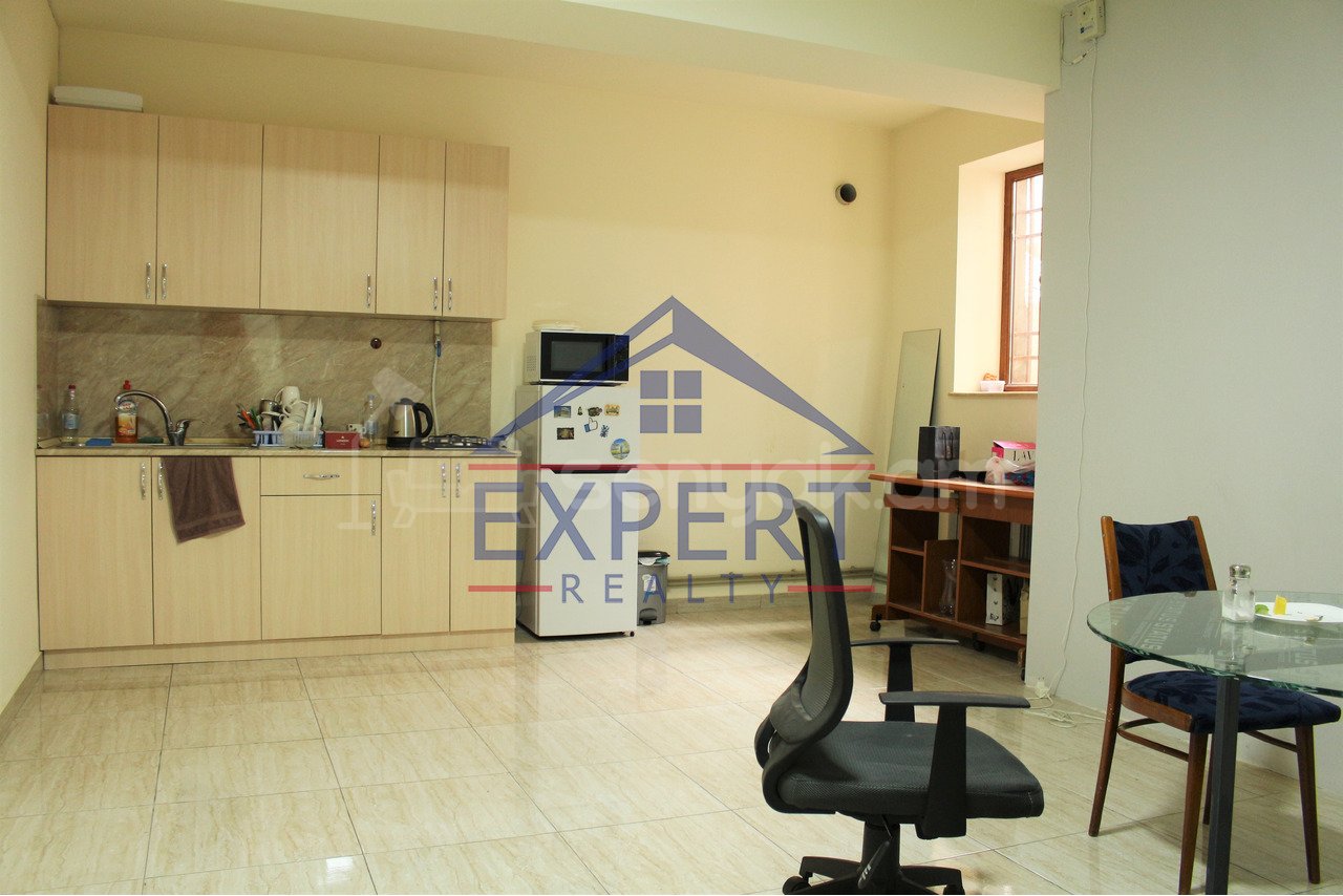 Օֆիսային Տարածք, 98քմ, Կապիտալ Վերանորոգված