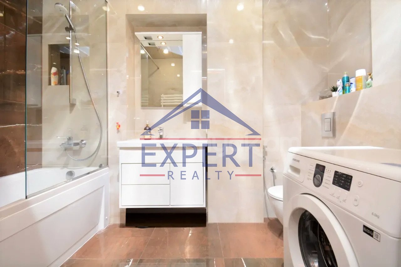 3 Սենյականոց Բնակարան, 86քմ, 6/9 հարկ, Կապիտալ Վերանորոգված, Կահավորված, Արևկող