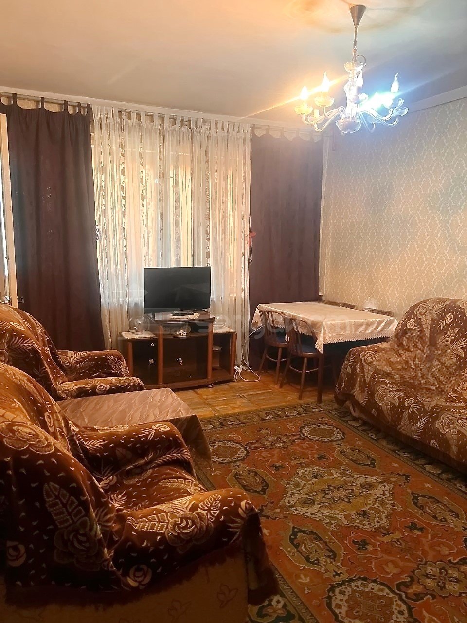 3 Սենյականոց Բնակարան Քարե Շենքում, 75քմ, 2/5 հարկ, Պետական Վիճակում