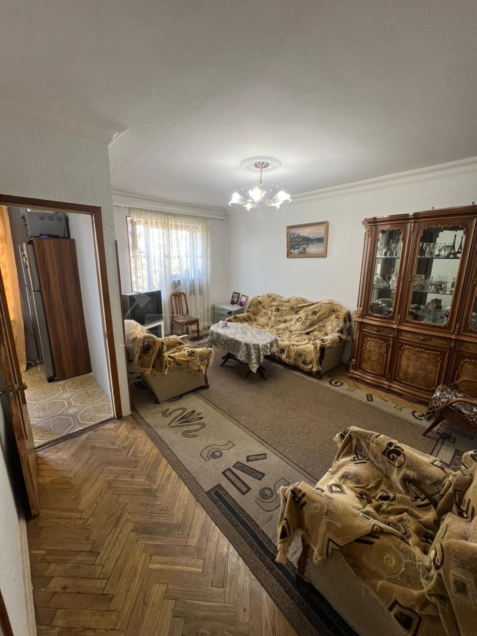 2 Սենյականոց Բնակարան Քարե Շենքում, 65քմ, 4/5 հարկ, Նորմալ Վիճակում, Կահավորված, Արևկող