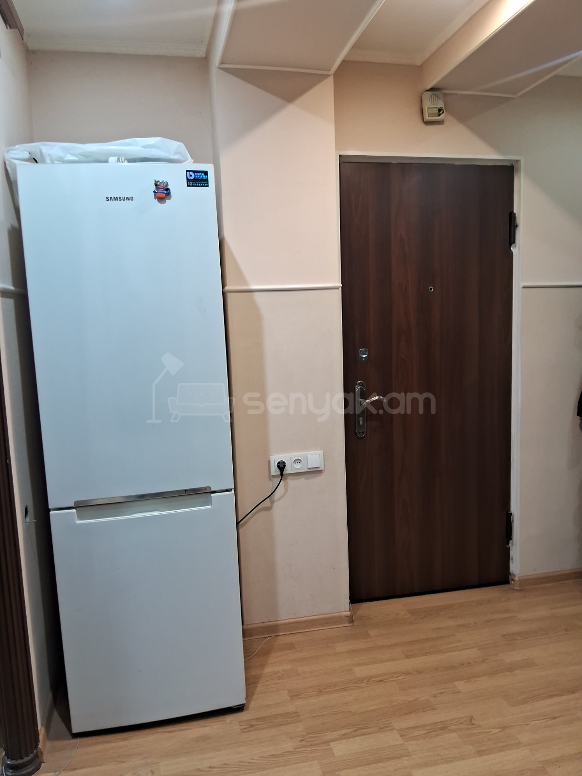 3 Սենյականոց Բնակարան, 66քմ, 10/10 հարկ, Նորմալ Վիճակում