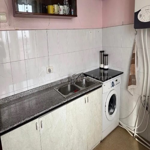 2 Սենյականոց Բնակարան Քարե Շենքում, 53քմ, 5/5 հարկ, Կոսմետիկ Վերանորոգված, Կահավորված