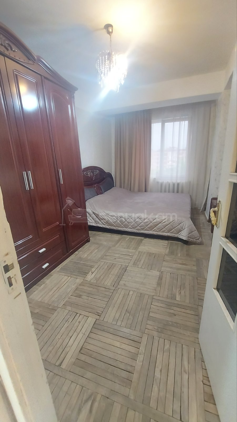 4 Սենյականոց Բնակարան, 87քմ, 11/14 հարկ, Նորմալ Վիճակում