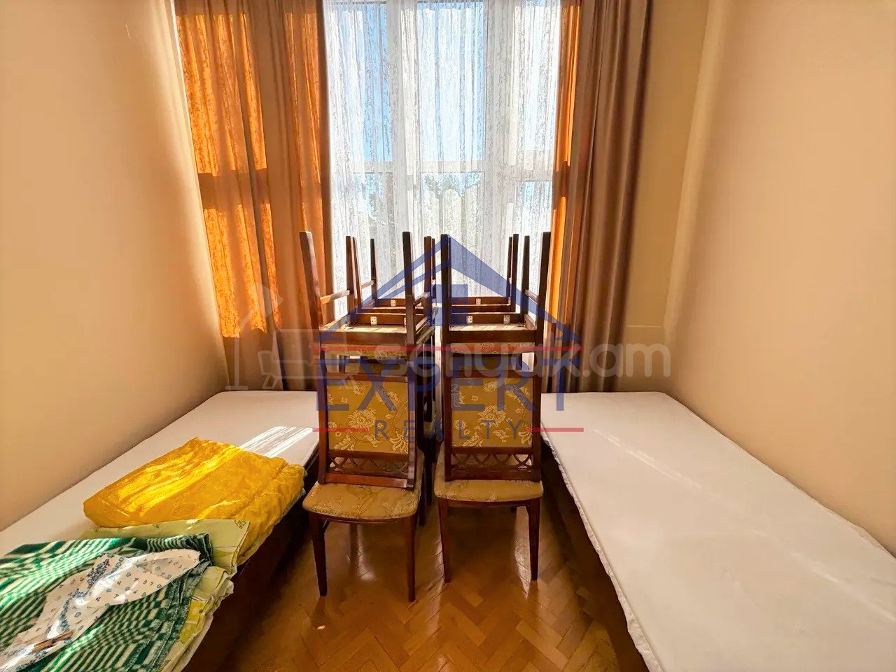 2 Սենյականոց Բնակարան Քարե Շենքում, 80քմ, 5/5 հարկ, Կապիտալ Վերանորոգված, Կահավորված, Արևկող