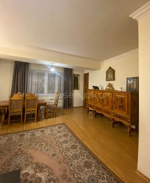 3 Սենյականոց Բնակարան Նորակառույցում, 96քմ, 8/10 հարկ, Կապիտալ Վերանորոգված