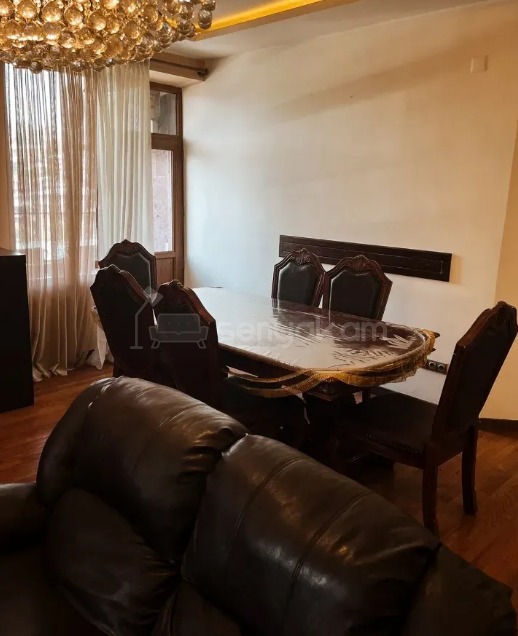 3 Սենյականոց Բնակարան, 108քմ, 8/13 հարկ, Կապիտալ Վերանորոգված