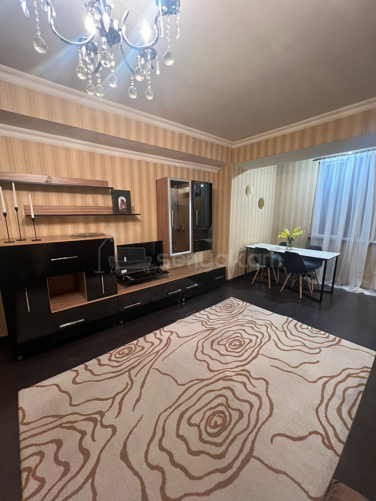 2 Սենյականոց Բնակարան, 50քմ, 9/10 հարկ, Կապիտալ Վերանորոգված, Կահավորված