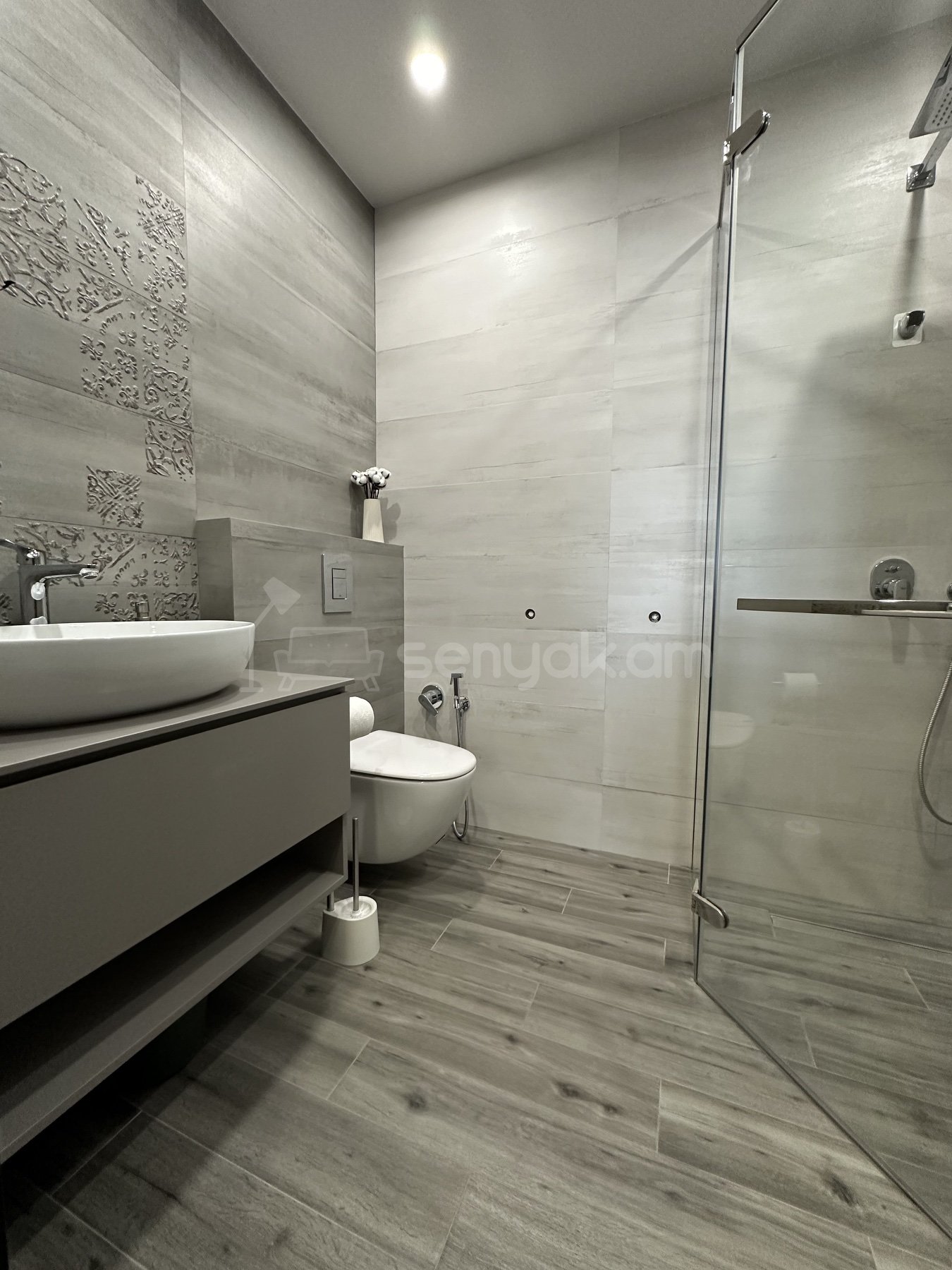 4 Սենյականոց Բնակարան Նորակառույցում, 96քմ, 13/14 հարկ, Կապիտալ Վերանորոգված