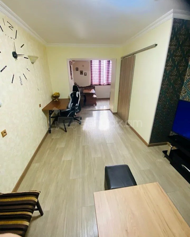 2 Սենյականոց Բնակարան Քարե Շենքում, 41քմ, 4/5 հարկ, Կապիտալ Վերանորոգված