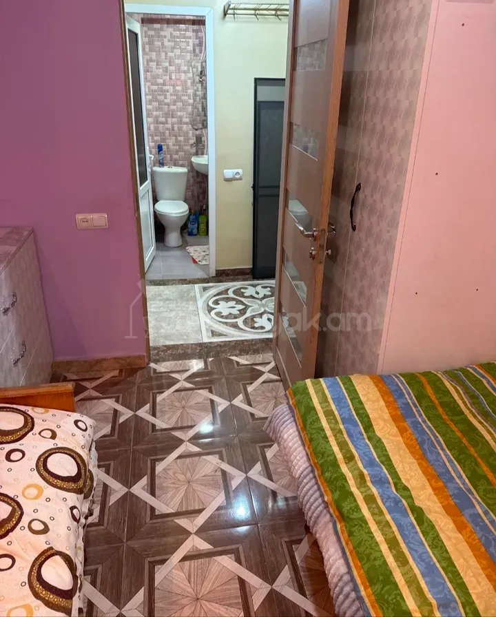 2 Սենյականոց Բնակարան Քարե Շենքում, 55քմ, 11/11 հարկ, Կապիտալ Վերանորոգված, Կահավորված