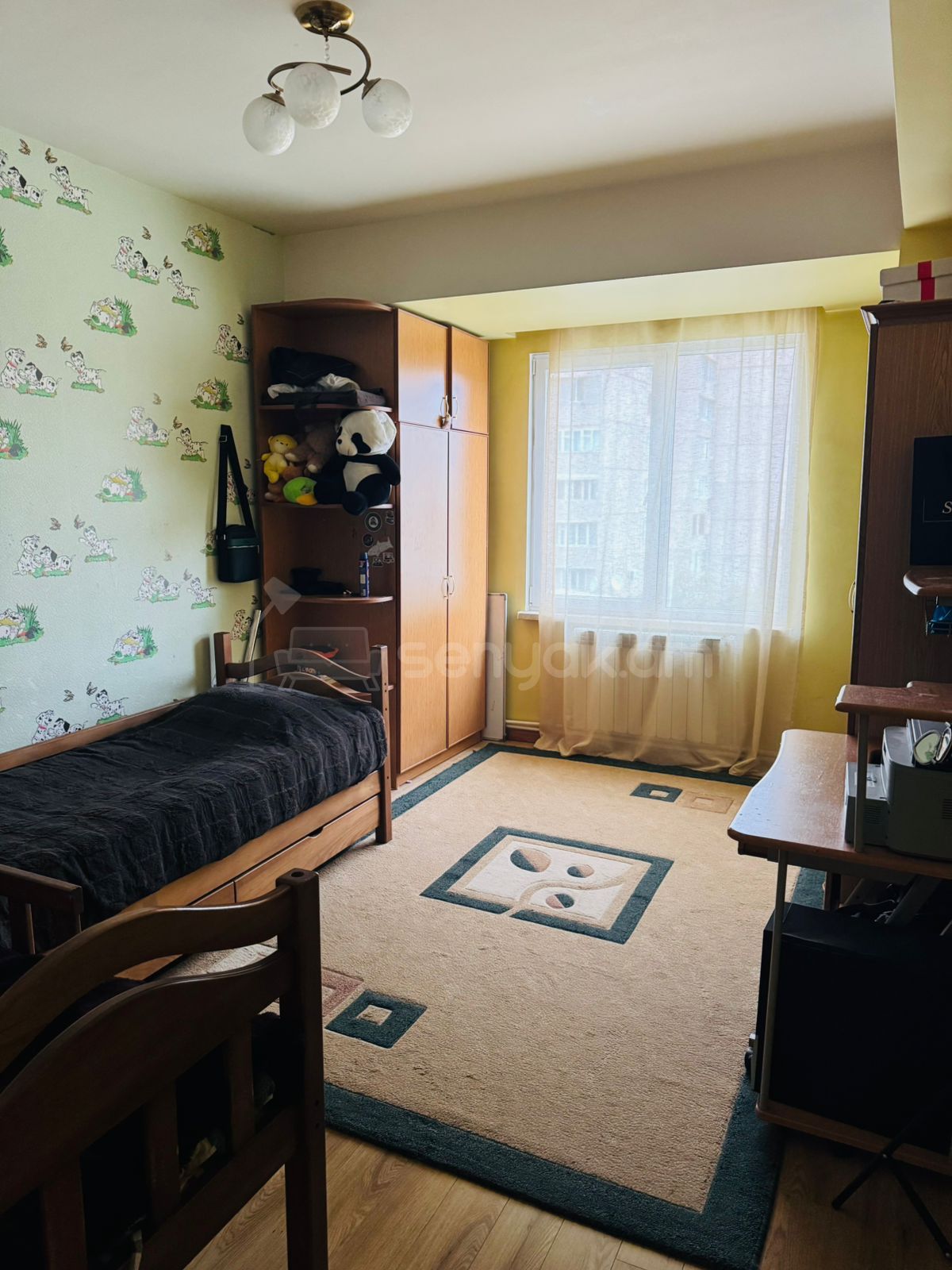 3 Սենյականոց Բնակարան, 90քմ, 5/15 հարկ, Նորմալ Վիճակում, Կահավորված