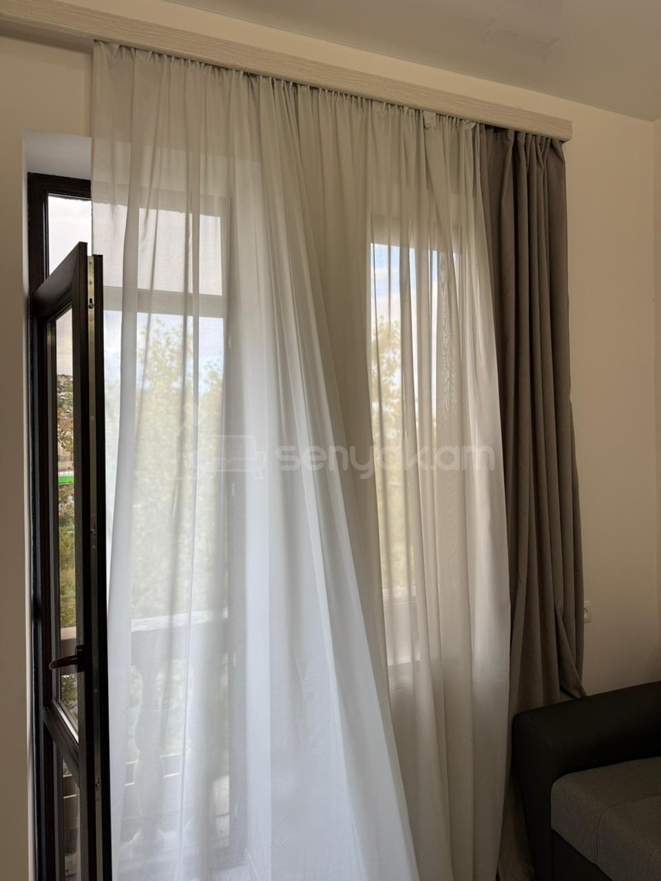 2 Սենյականոց Բնակարան Քարե Շենքում, 40քմ, 4/4 հարկ, Կապիտալ Վերանորոգված, Կահավորված, Արևկող