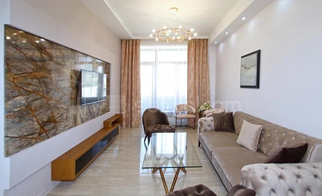 2 Սենյականոց Բնակարան, 60քմ, 5/10 հարկ, Դիզայներական Վերանորոգված, Կահավորված, Արևկող