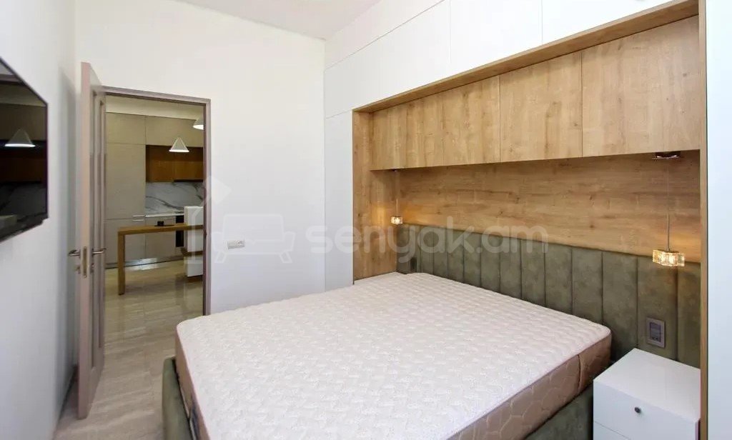 2 Սենյականոց Բնակարան, 60քմ, 5/10 հարկ, Դիզայներական Վերանորոգված, Կահավորված, Արևկող