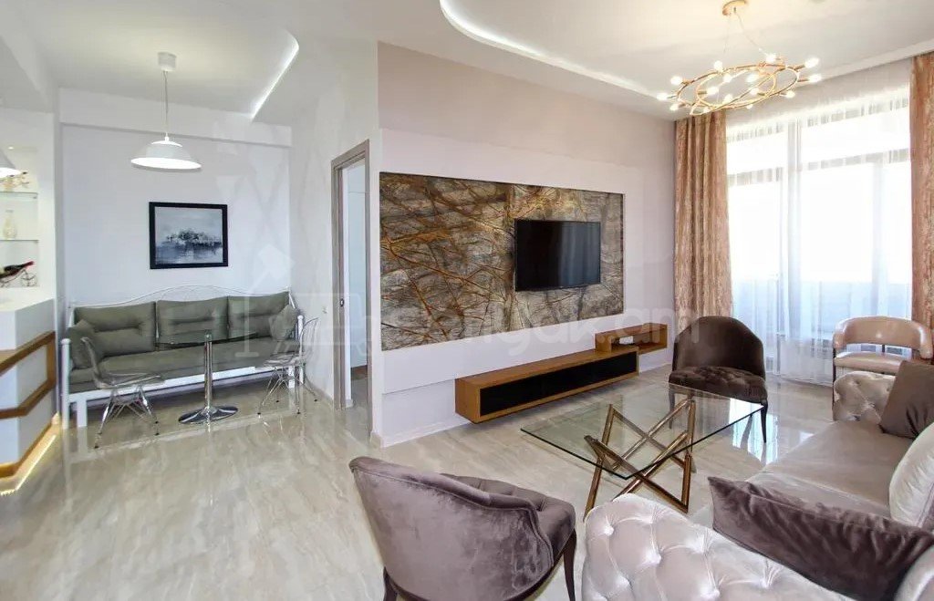 2 Սենյականոց Բնակարան, 60քմ, 5/10 հարկ, Դիզայներական Վերանորոգված, Կահավորված, Արևկող