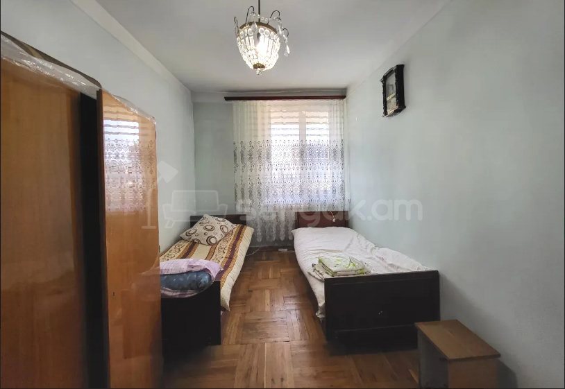 3 Սենյականոց Բնակարան, 72քմ, 8/12 հարկ, Նորմալ Վիճակում, Կահավորված, Արևկող