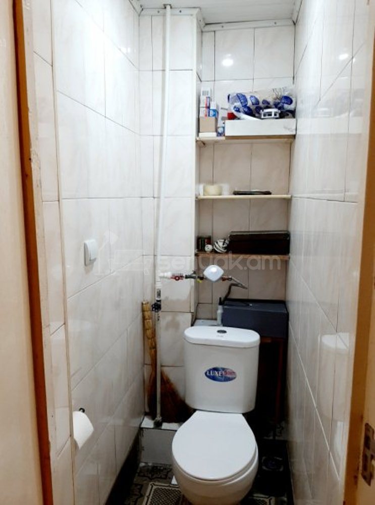 3 Սենյականոց Բնակարան, 72քմ, 8/12 հարկ, Նորմալ Վիճակում, Կահավորված, Արևկող