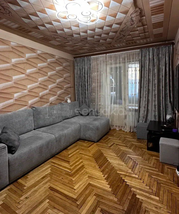 1 Սենյականոց Բնակարան Քարե Շենքում, 49քմ, 4/5 հարկ, Նորմալ Վիճակում