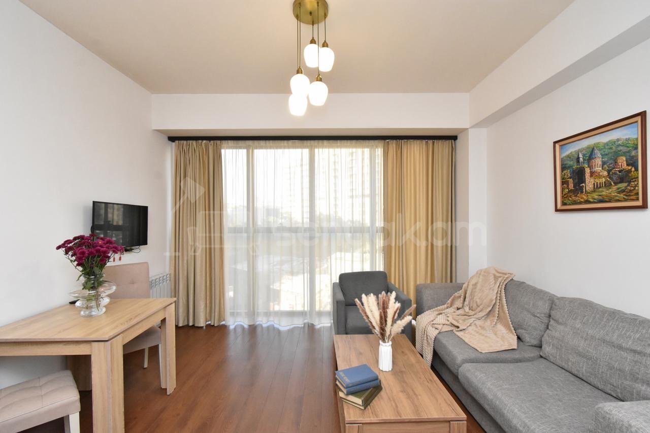 2 Սենյականոց Բնակարան Նորակառույցում, 40քմ, 4/17 հարկ, Կապիտալ Վերանորոգված, Կահավորված, Արևկող