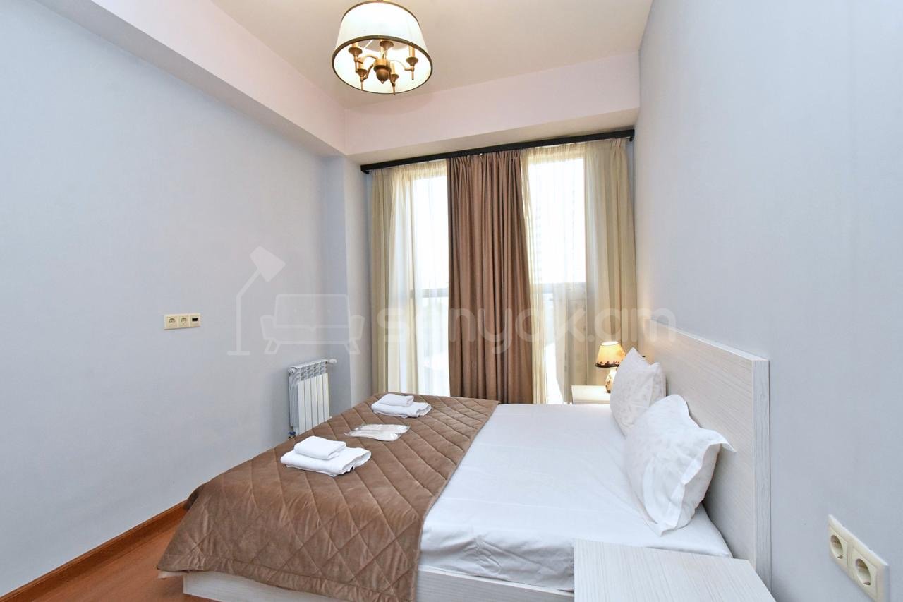 2 Սենյականոց Բնակարան Նորակառույցում, 40քմ, 4/17 հարկ, Կապիտալ Վերանորոգված, Կահավորված, Արևկող