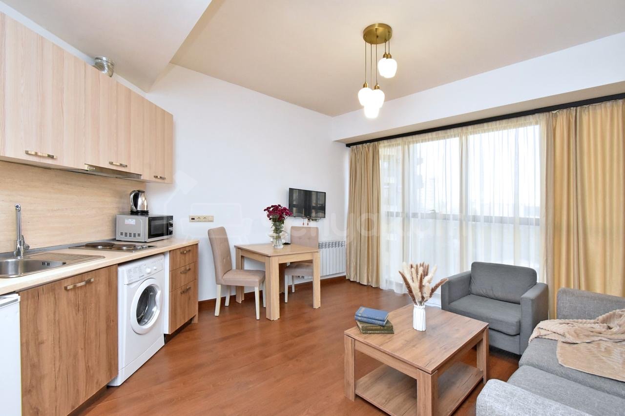 2 Սենյականոց Բնակարան Նորակառույցում, 40քմ, 4/17 հարկ, Կապիտալ Վերանորոգված, Կահավորված, Արևկող