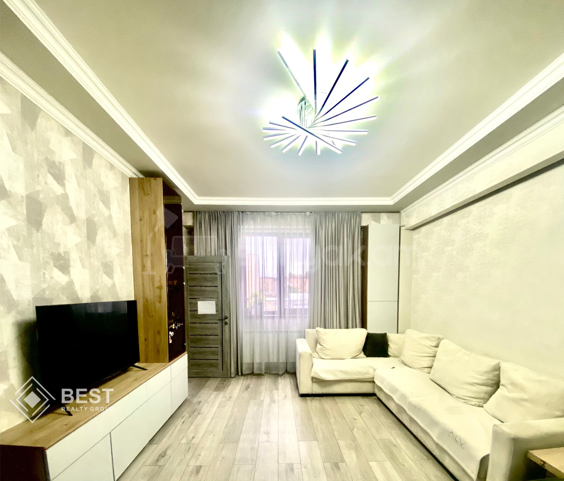 3 Սենյականոց Բնակարան Նորակառույցում, 65քմ, 3/14 հարկ, Կապիտալ Վերանորոգված