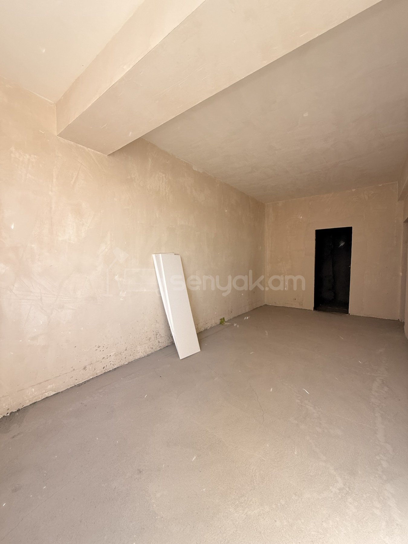 4 Սենյականոց Բնակարան Նորակառույցում, 109քմ, 5/18 հարկ, Զրոյական Վիճակում