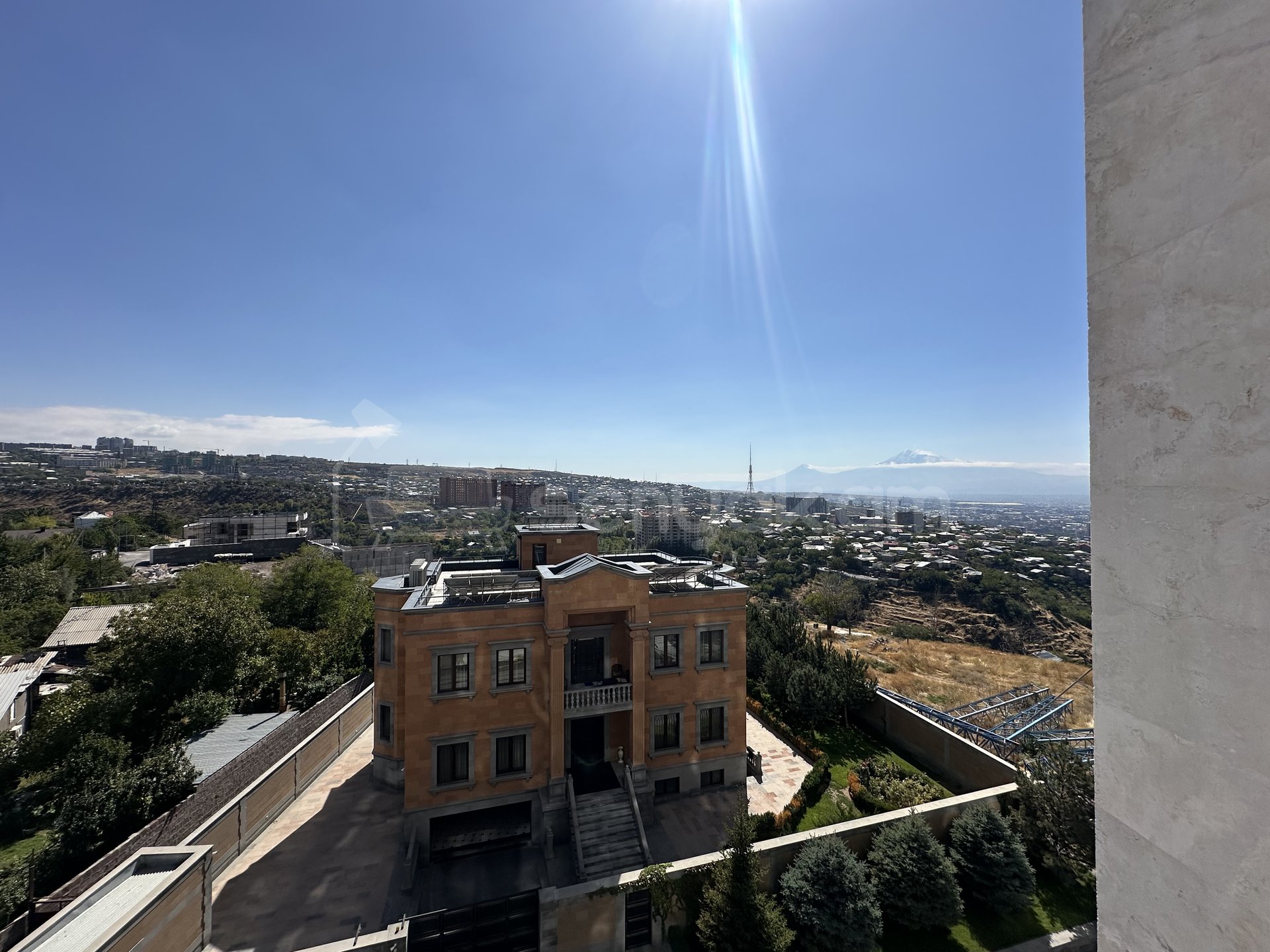 2 Սենյականոց Բնակարան Նորակառույցում, 52քմ, 5/15 հարկ, Դիզայներական Վերանորոգված, Կահավորված, Արևկող