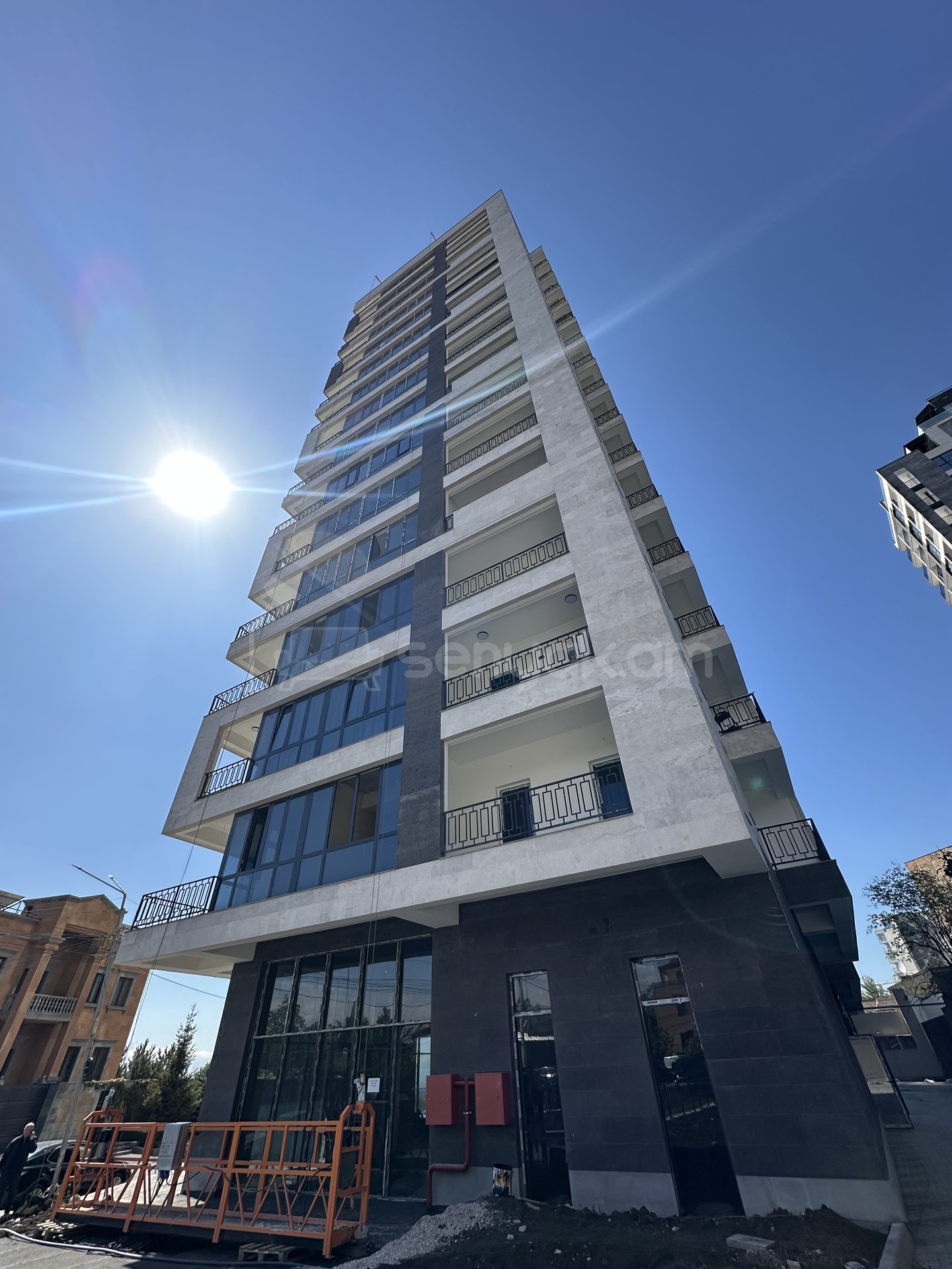 2 Սենյականոց Բնակարան Նորակառույցում, 52քմ, 13/15 հարկ, Դիզայներական Վերանորոգված, Կահավորված, Արևկող