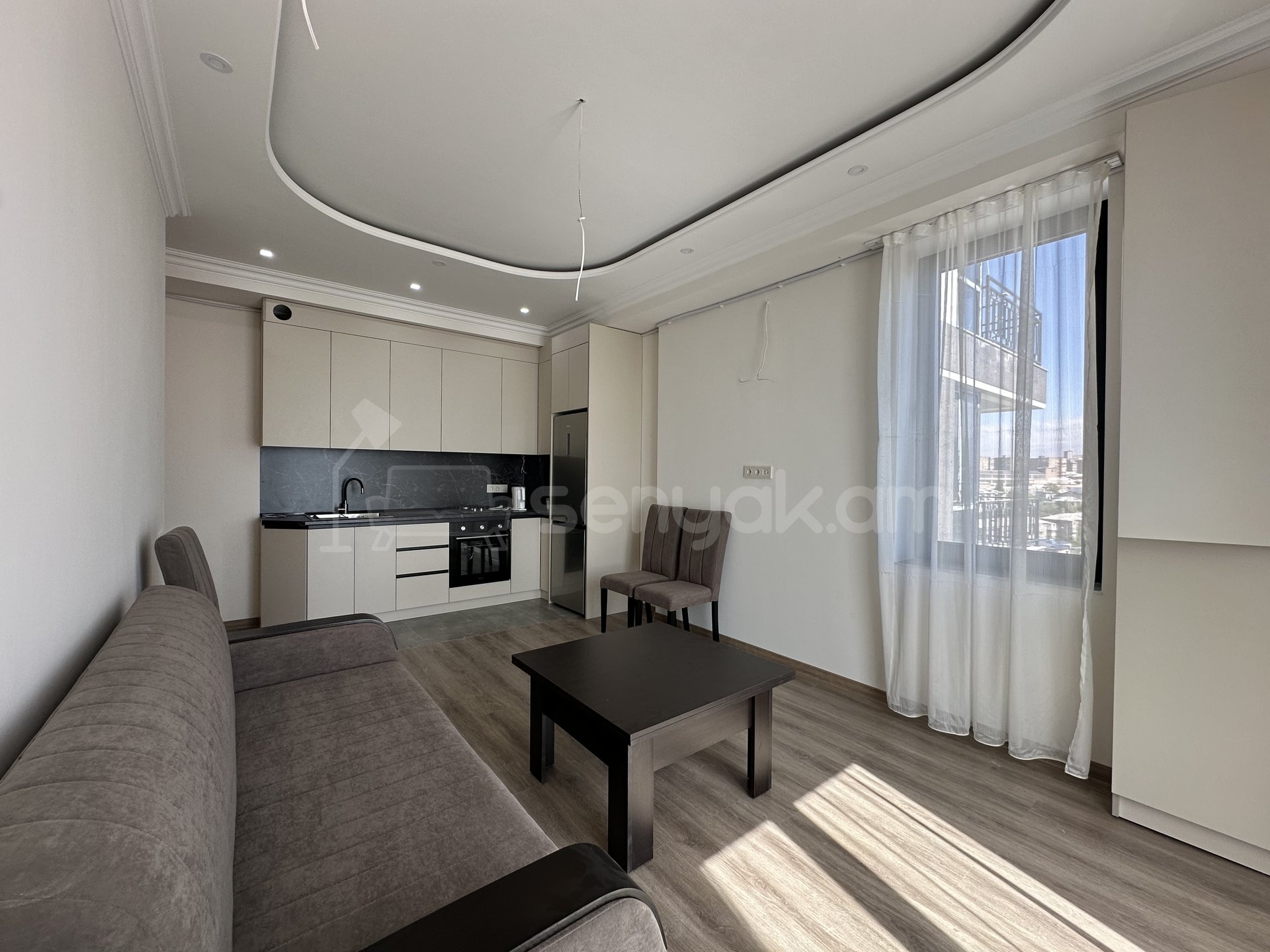 2 Սենյականոց Բնակարան Նորակառույցում, 52քմ, 13/15 հարկ, Դիզայներական Վերանորոգված, Կահավորված, Արևկող