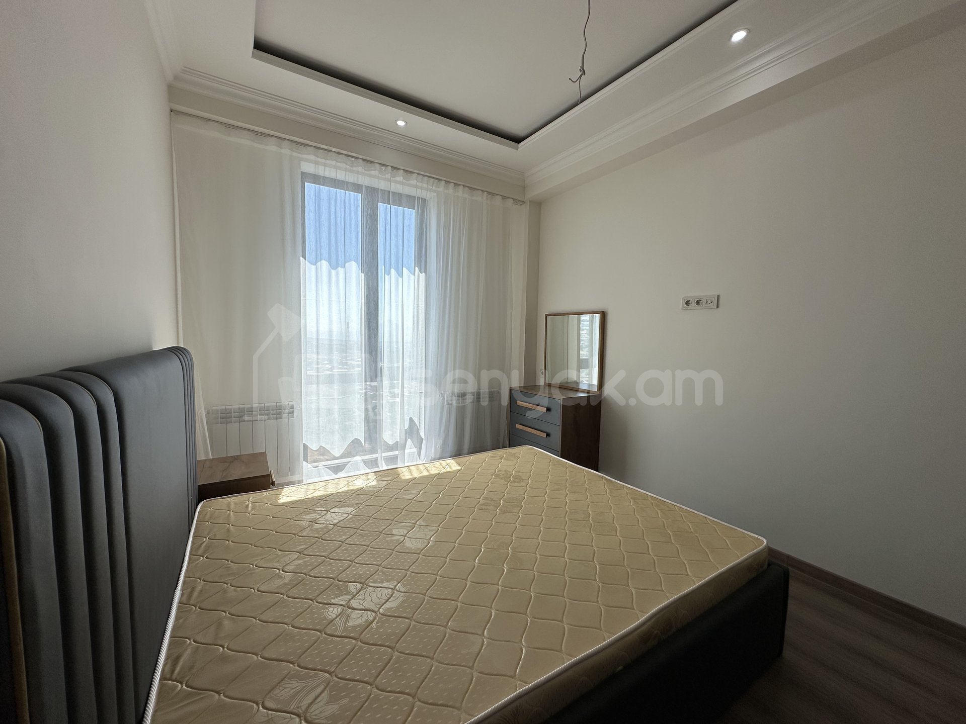 2 Սենյականոց Բնակարան Նորակառույցում, 52քմ, 13/15 հարկ, Դիզայներական Վերանորոգված, Կահավորված, Արևկող