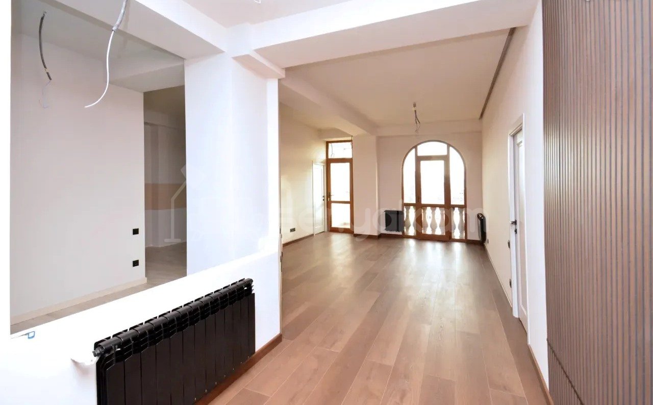 3 Սենյականոց Բնակարան Նորակառույցում, 91քմ, 8/9 հարկ, Դիզայներական Վերանորոգված