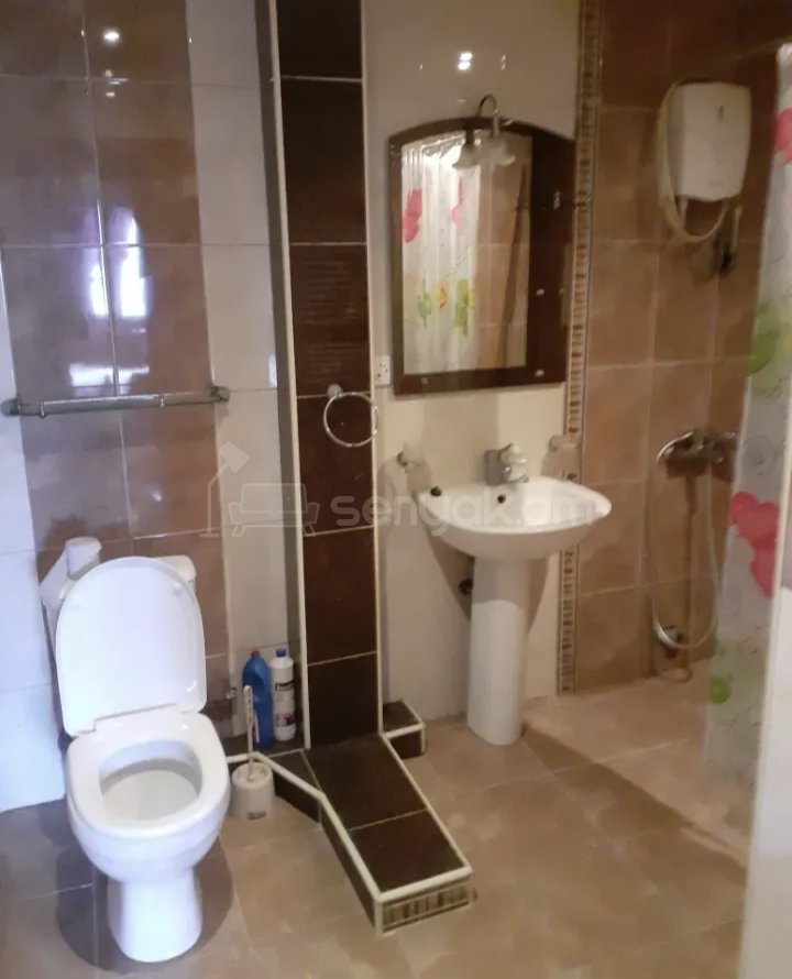 2 Սենյականոց Բնակարան, 58քմ, 4/9 հարկ, Կապիտալ Վերանորոգված, Կահավորված, Արևկող