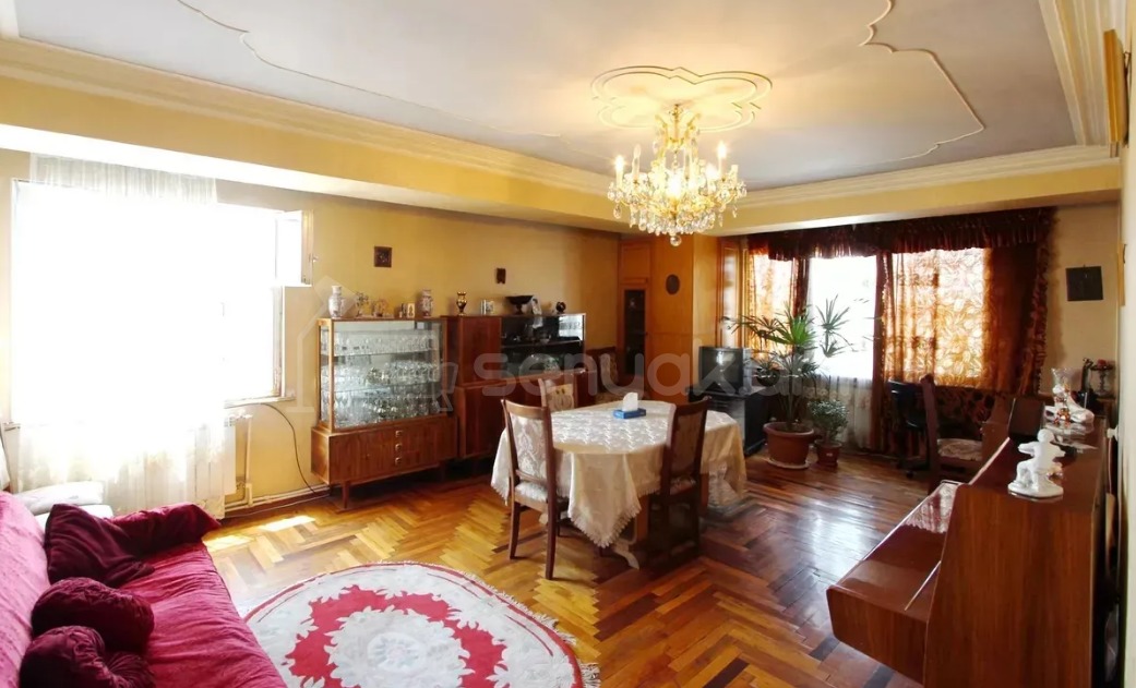 4 Սենյականոց Բնակարան, 105քմ, 12/14 հարկ, Նորմալ Վիճակում