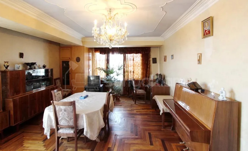 4 Սենյականոց Բնակարան, 105քմ, 12/14 հարկ, Նորմալ Վիճակում