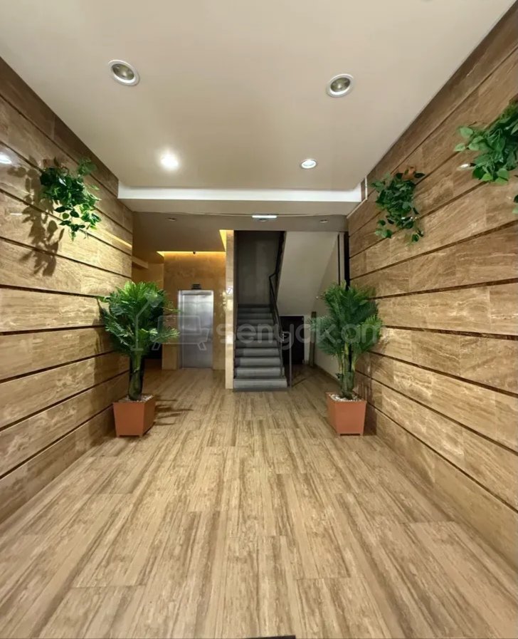 3 Սենյականոց Բնակարան, 80քմ, 2/7 հարկ, Կապիտալ Վերանորոգված, Կահավորված